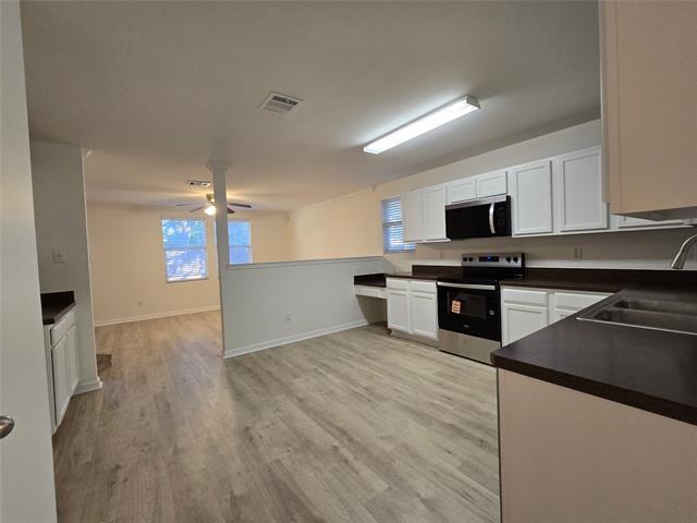 Building Photo - 13194 Ambrose Dr