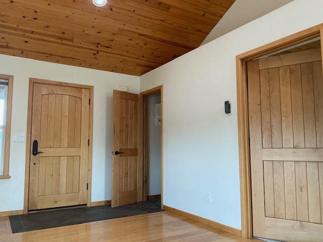 Building Photo - 1 Bed ADU on Shasta Pl — Private Entrance, Steps from Millers Landing
