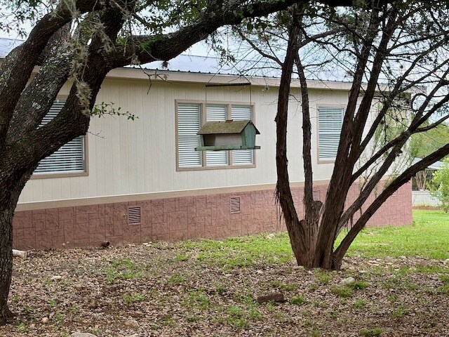 Building Photo - 104 Lonesome Ln