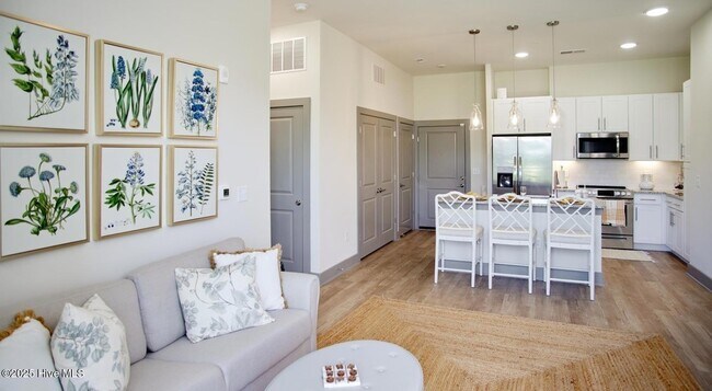 Building Photo - 6146 Liberty Hall Dr