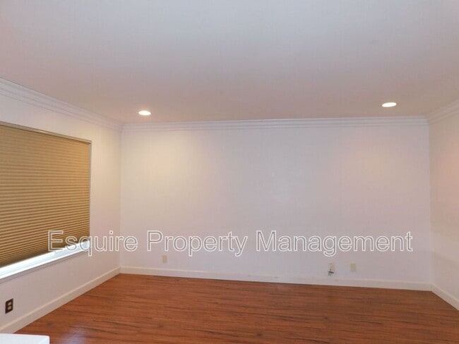Building Photo - 1224 Christina Ct