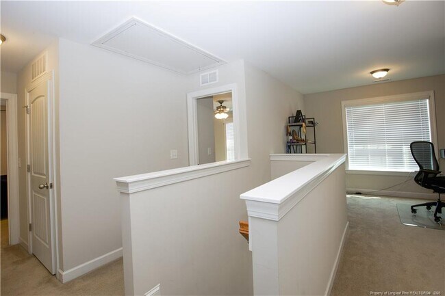 Building Photo - 747 Century Dr