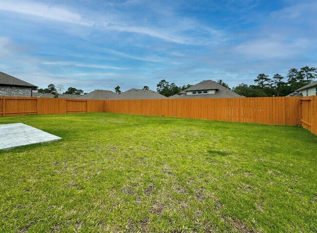 Building Photo - 15216 Tattle Crk Ln