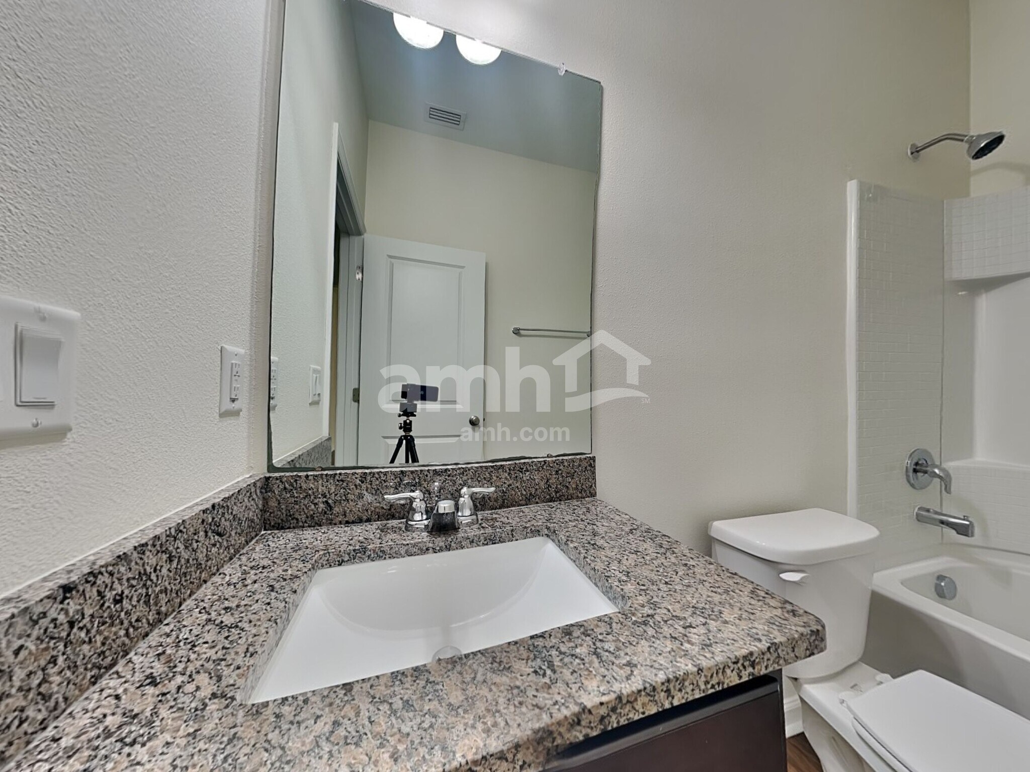 Building Photo - 11505 Pace Bend Ct