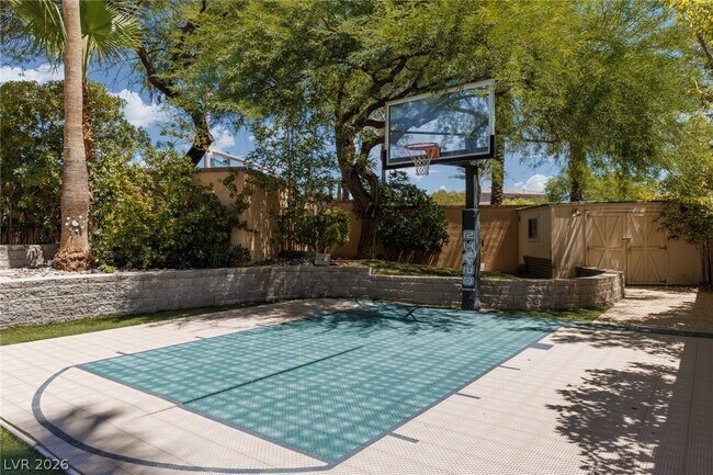 Building Photo - 2451 Hollow Rock Ct