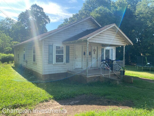 Building Photo - 1 br, 1 bath House - 1101-A South Morgan St