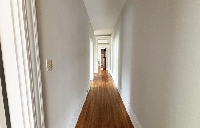 Building Photo - 3241 Jefferson Ave