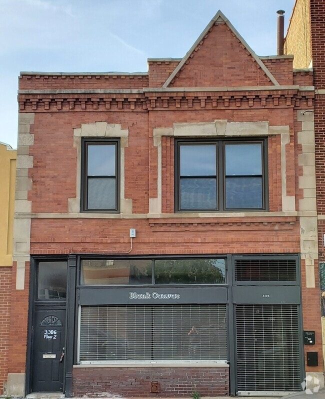 Building Photo - 3306 W North Ave