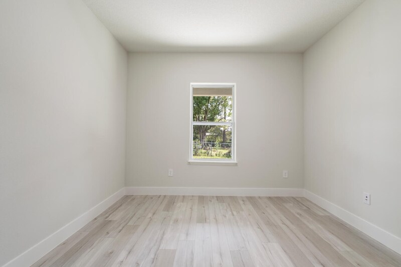 Building Photo - 9371 N Cougar Paw Dr