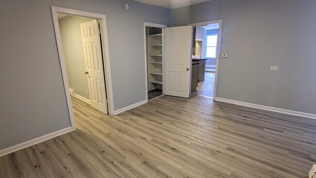 Building Photo - 58 Mann Ave