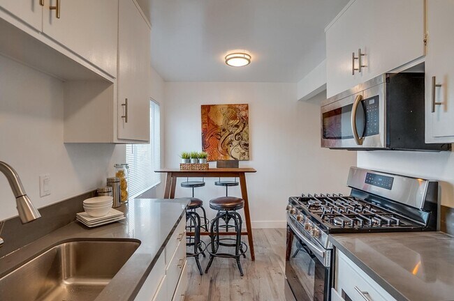 Primary Photo - Market Street Apartments