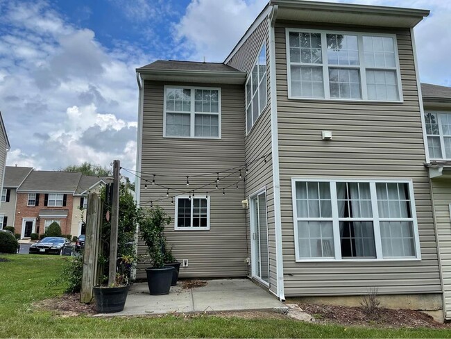 Back - 3370 Bridgeville Rd