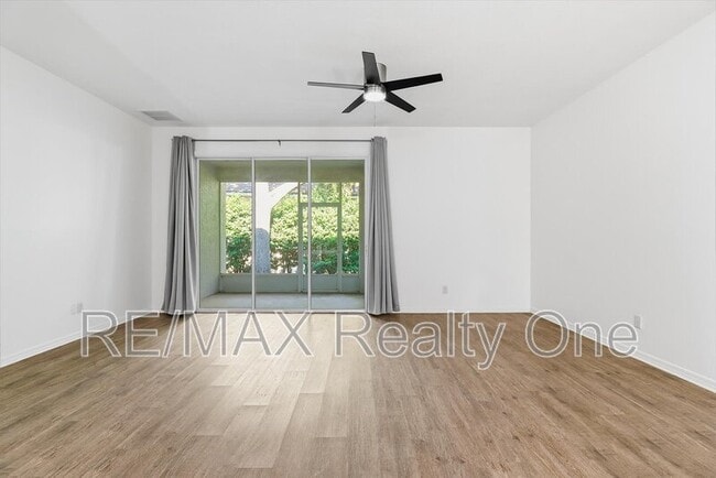 Building Photo - 1705 W Spring Meadow Loop