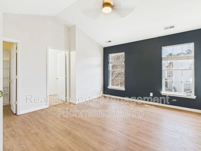 Building Photo - 1149 Grand Brook Dr