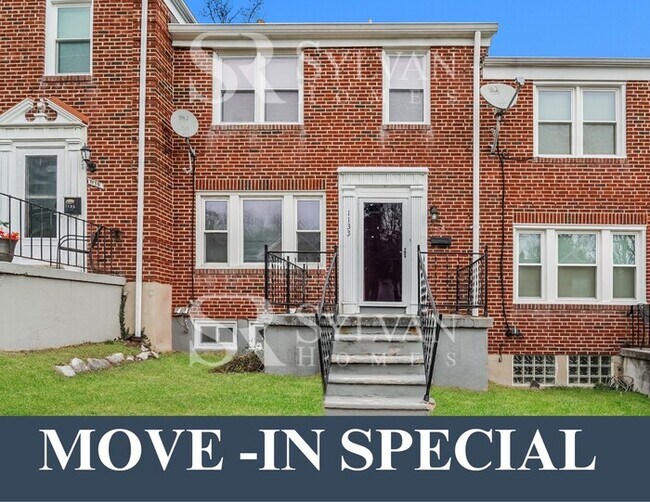 The living is easy in this 4 bedroom, 2 ba... 1133 Newfield Rd