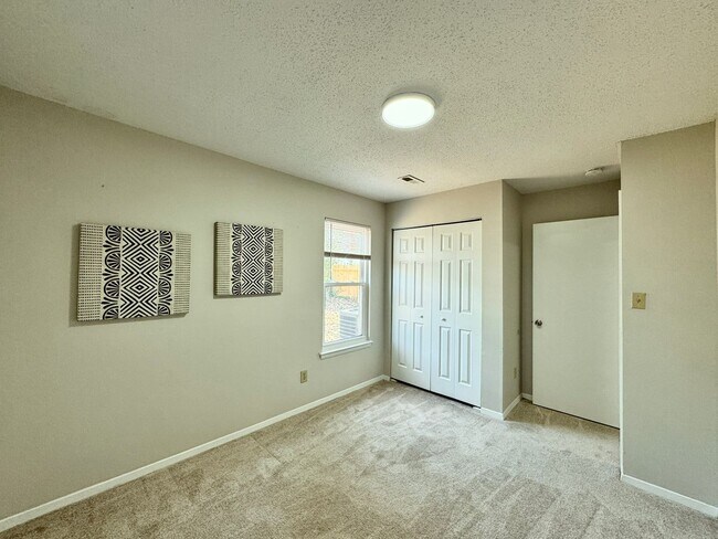 Building Photo - Updated & Ready NOW! Adorable 3-Bedroom Ranch 4 Miles to Dam Neck Base & Oceana - HUGE Fenced Bac...