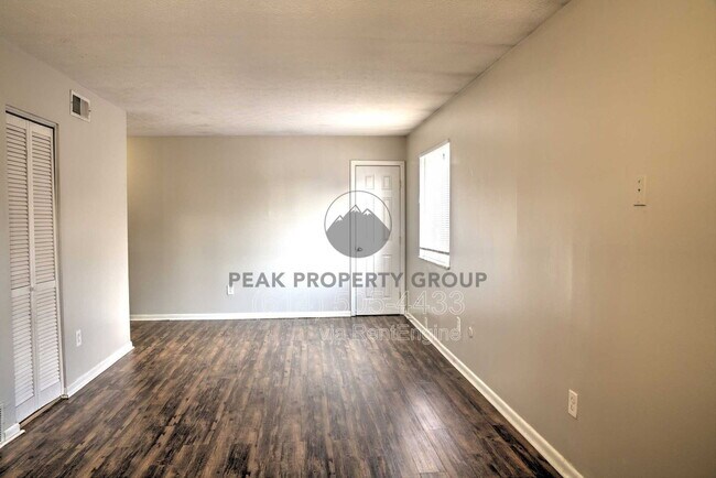 Building Photo - 1292 Courtland Ave