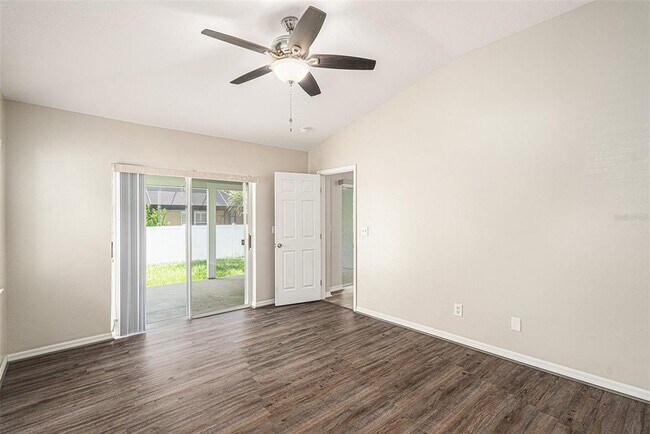 Building Photo - 2631 Allwood Ave