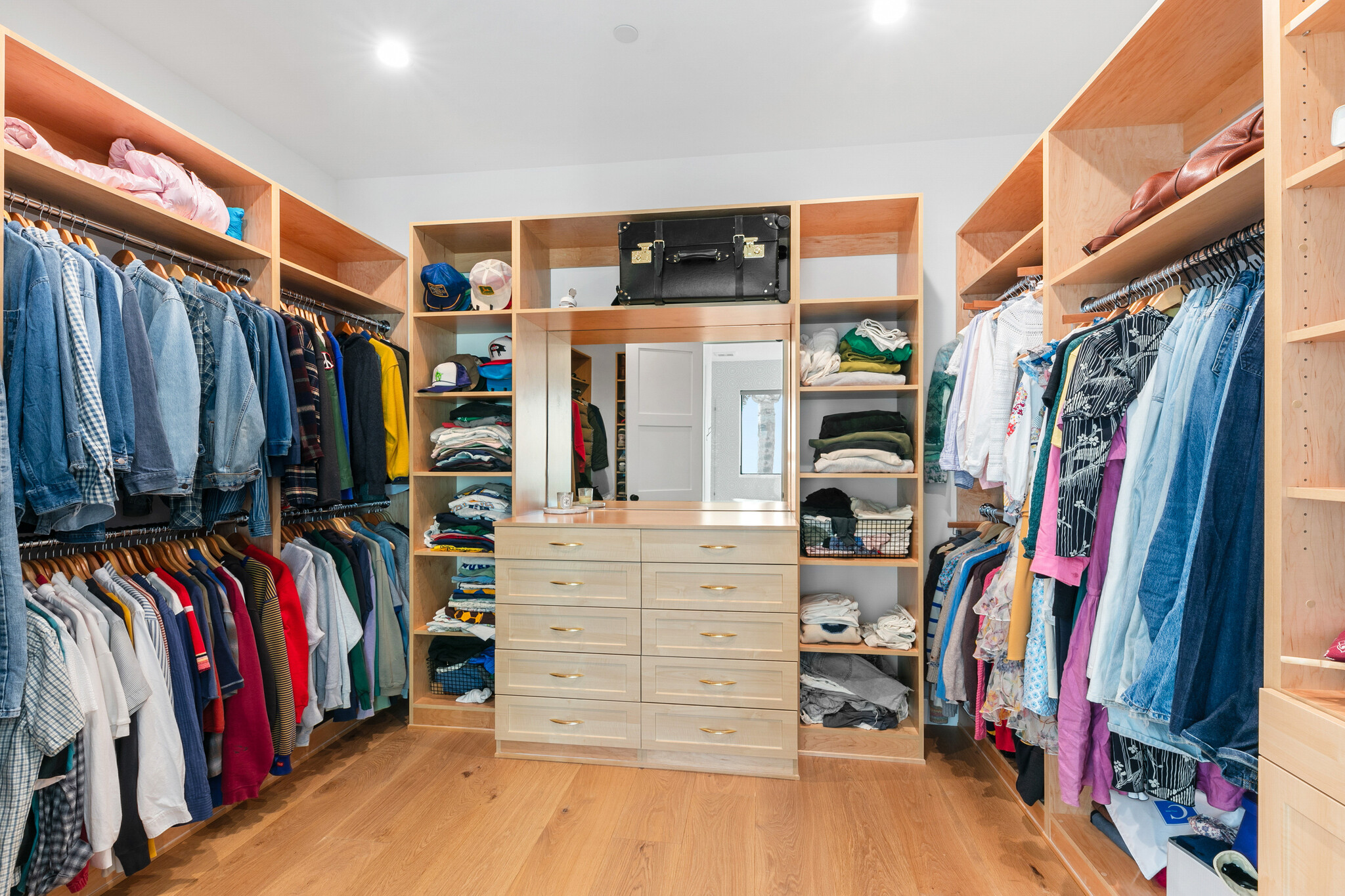 primary bedroom closet - 26575 Ocean View Dr