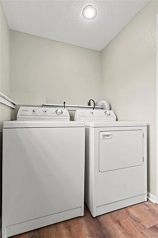 Building Photo - 8925 Armstrong Ave