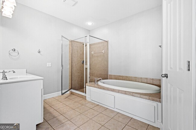 Building Photo - 2649 Colgan Ct SE