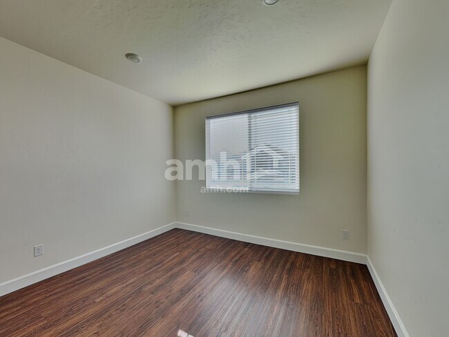 Building Photo - 5054 W White Ash Ct