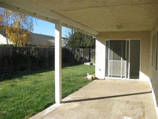 Building Photo - Spacious 3 Bedroom Home In North Chico! Attached Garage and Fenced Backyard PLUS Pet Friendly!