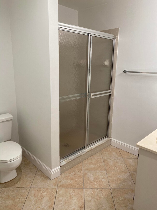 Building Photo - 6183 Riverwalk Ln