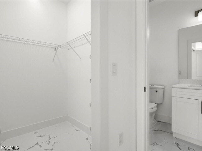 Building Photo - 5208 28th St SW