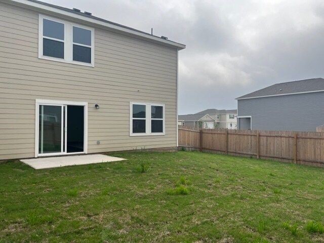 Building Photo - 243 Thistle Ln