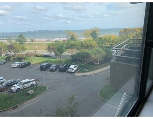 Building Photo - 394 Ocean Ave