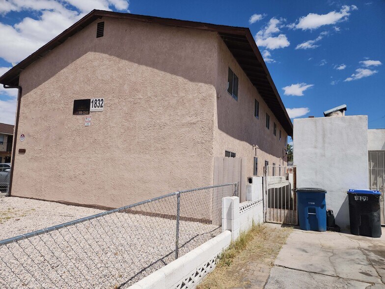 Building Photo - 1832 Goldfield St