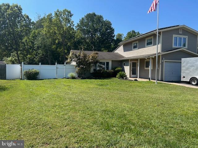 Primary Photo - 8 Buckingham Dr