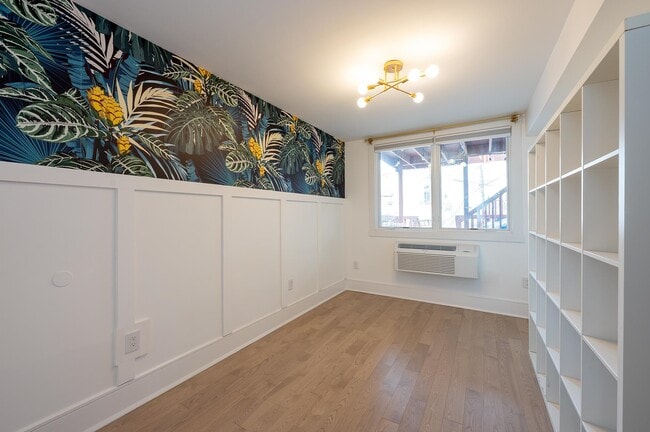 Building Photo - 309 Palisade Ave