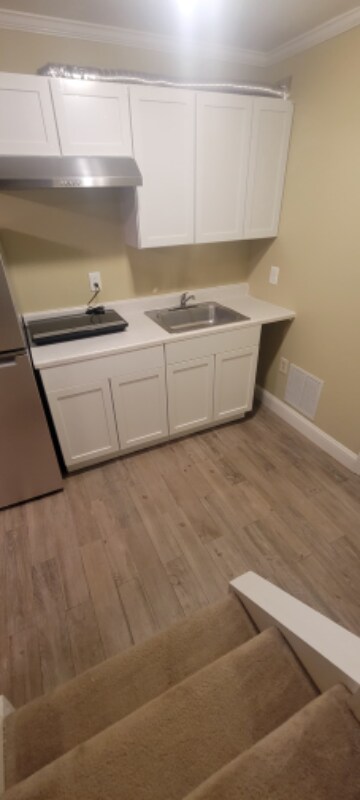 Building Photo - 5201 Brawood St