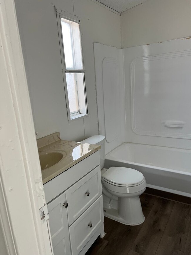 Building Photo - Welcome to the charming Riverdale Farms subdivision in Thornton, CO, where a delightful 3-bedroom...