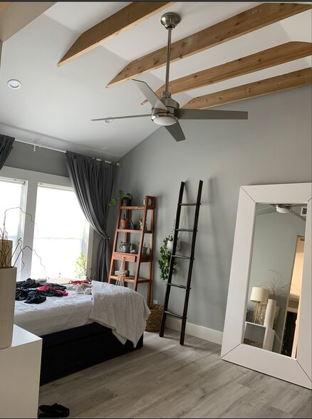 Bonus Den set-up as Bedroom - 2802 W 45th St