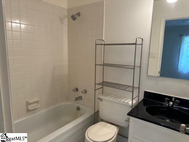 Building Photo - 126 Inglewood Way