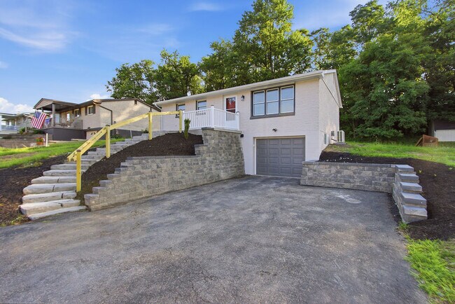 Building Photo - 29 Janyce Dr