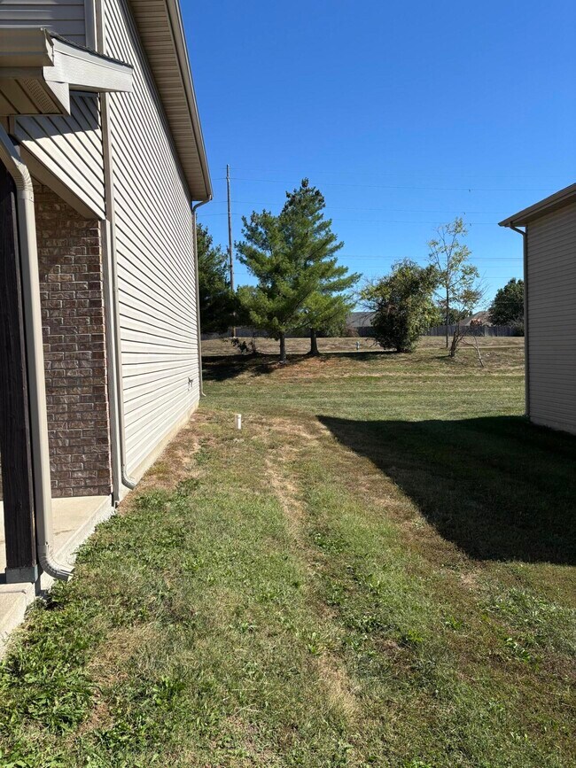 Building Photo - 4012 Snowy Owl Dr