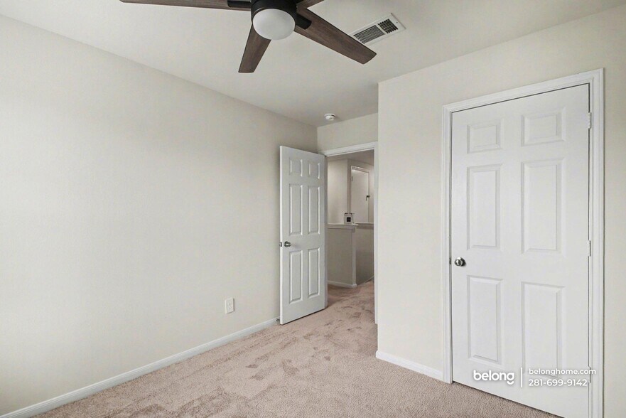 Building Photo - 6918 Telean St