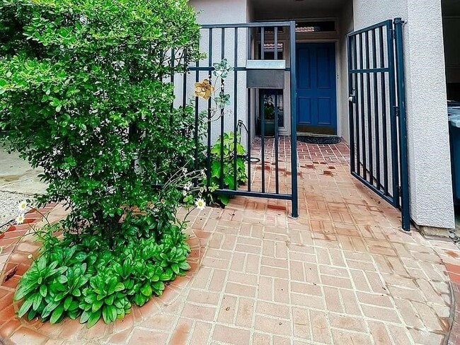 Building Photo - 4518 Glenwick Ln