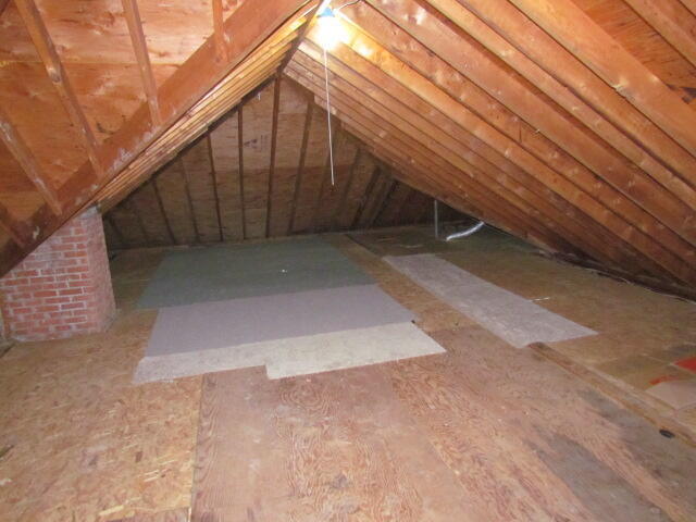 Building Photo - 807 Malabu Dr
