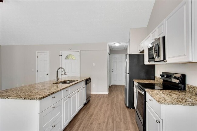 Building Photo - 250 Chardonnay Trace