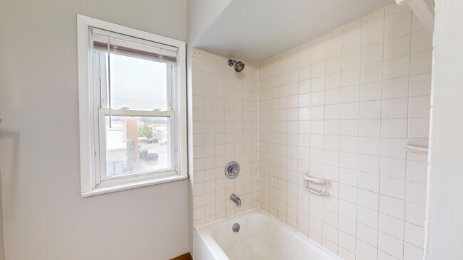 Building Photo - 7401 Jameson Rd