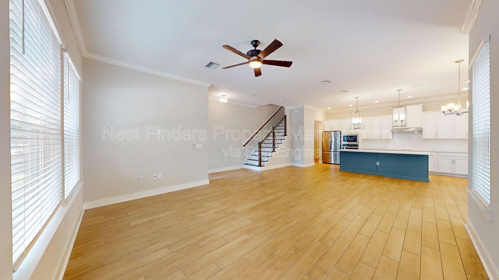 Building Photo - 7430 Beach Walk Place