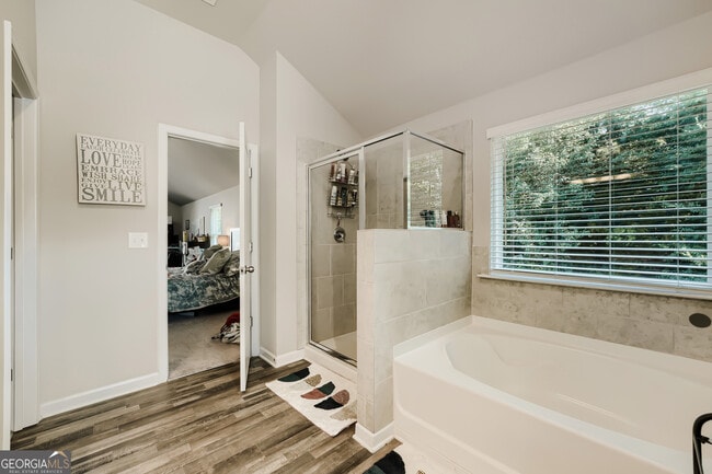 Building Photo - 378 Paden Way