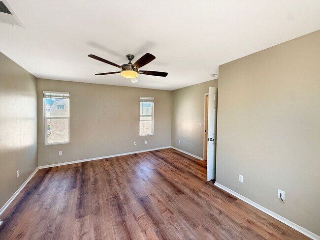 Building Photo - Spacious 4BR/2.5BA Home in Otay Ranch – Av...
