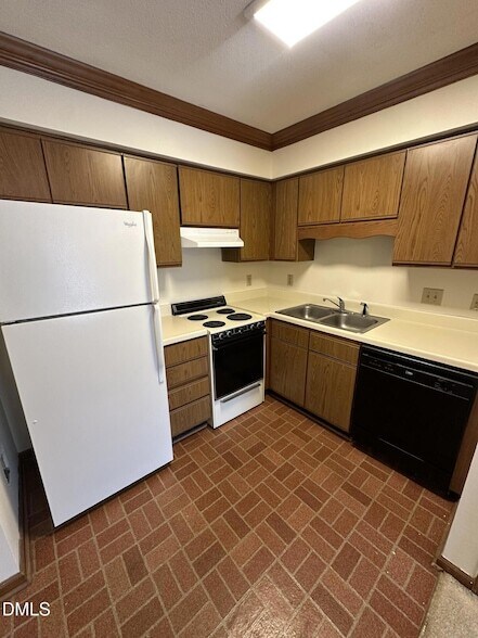 Building Photo - 3504 Ivy Commons Dr