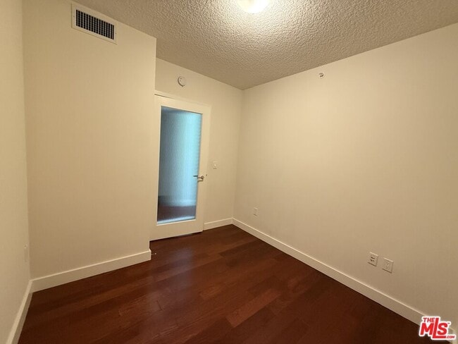 Building Photo - 3141 Michelson Dr